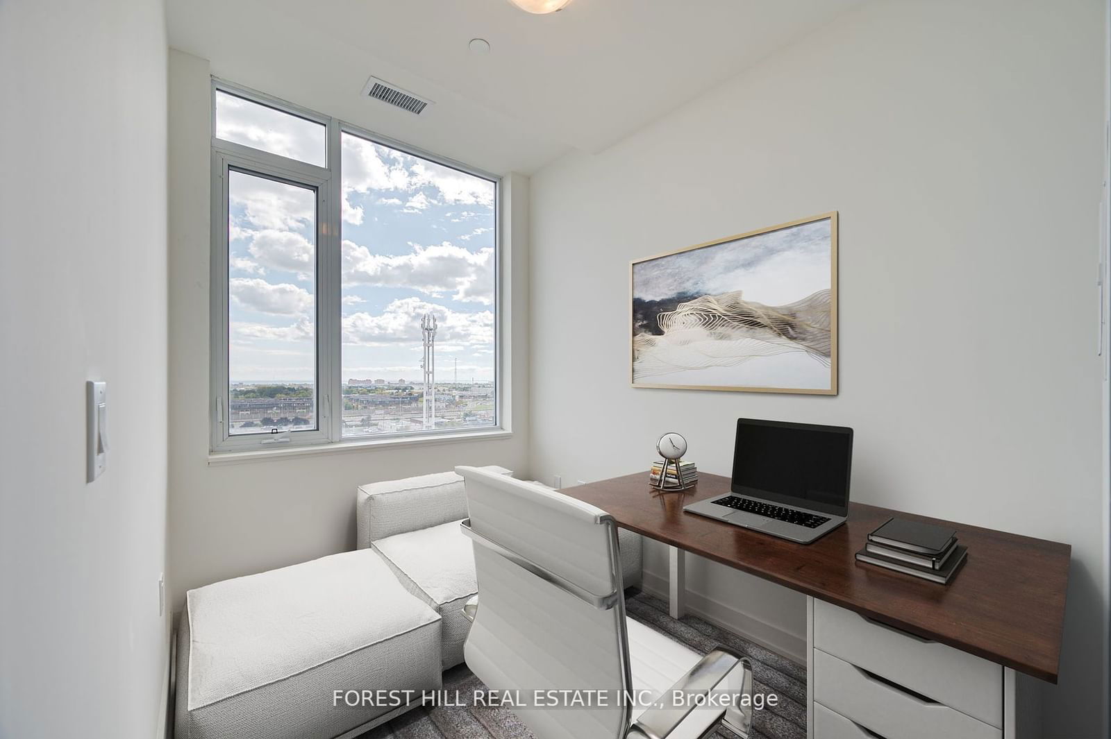 859 The Queensway, unit 802 for sale