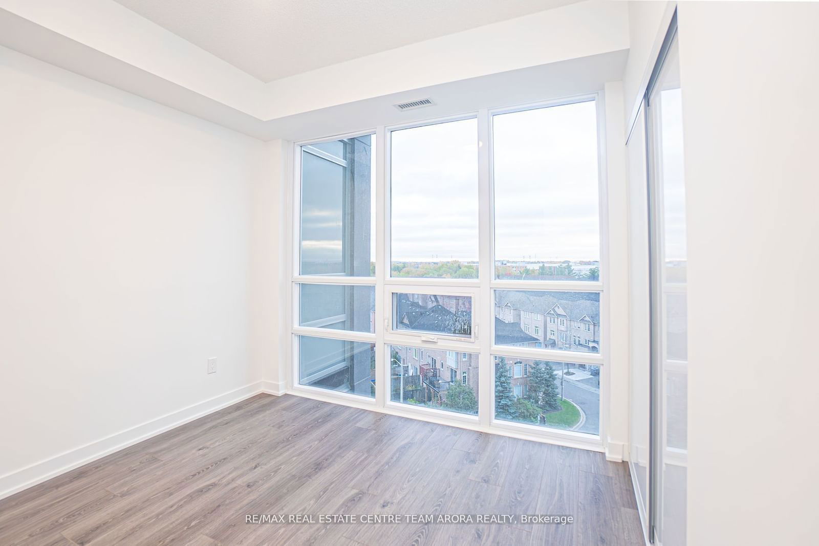 225 Malta Ave, unit 614 for rent