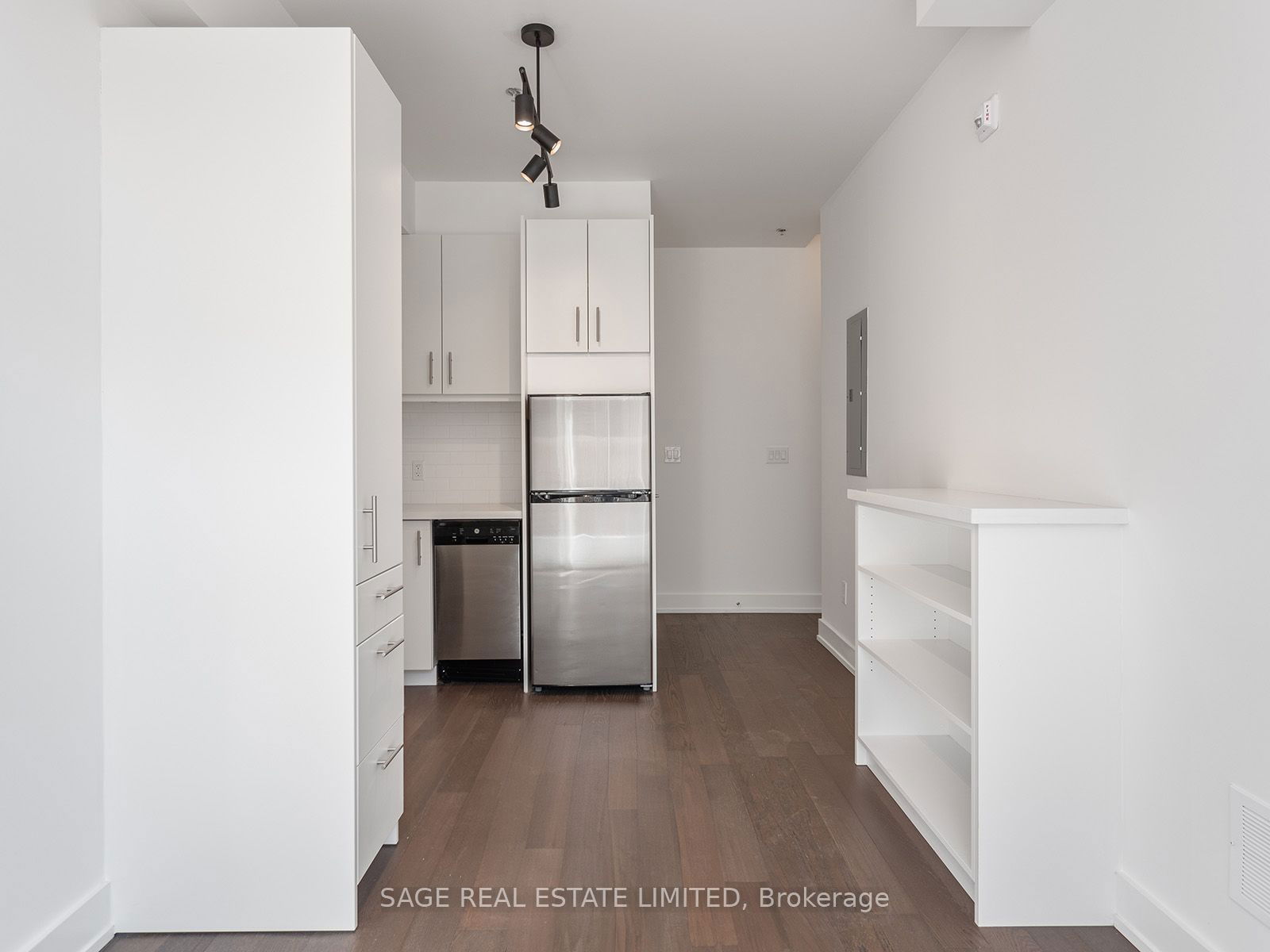 1183 Dufferin St, unit 111 for sale