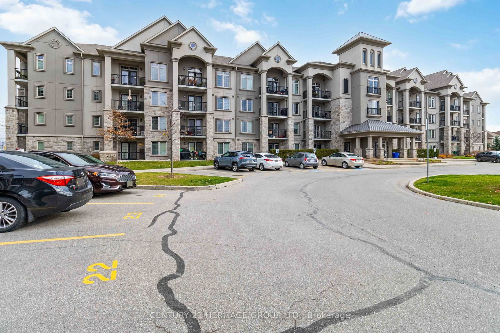 The Courtyards on Main Condos, Milton, Toronto