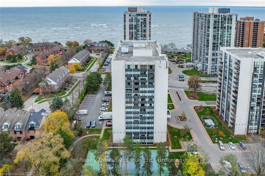 2175 MARINE Dr, unit 202 for sale