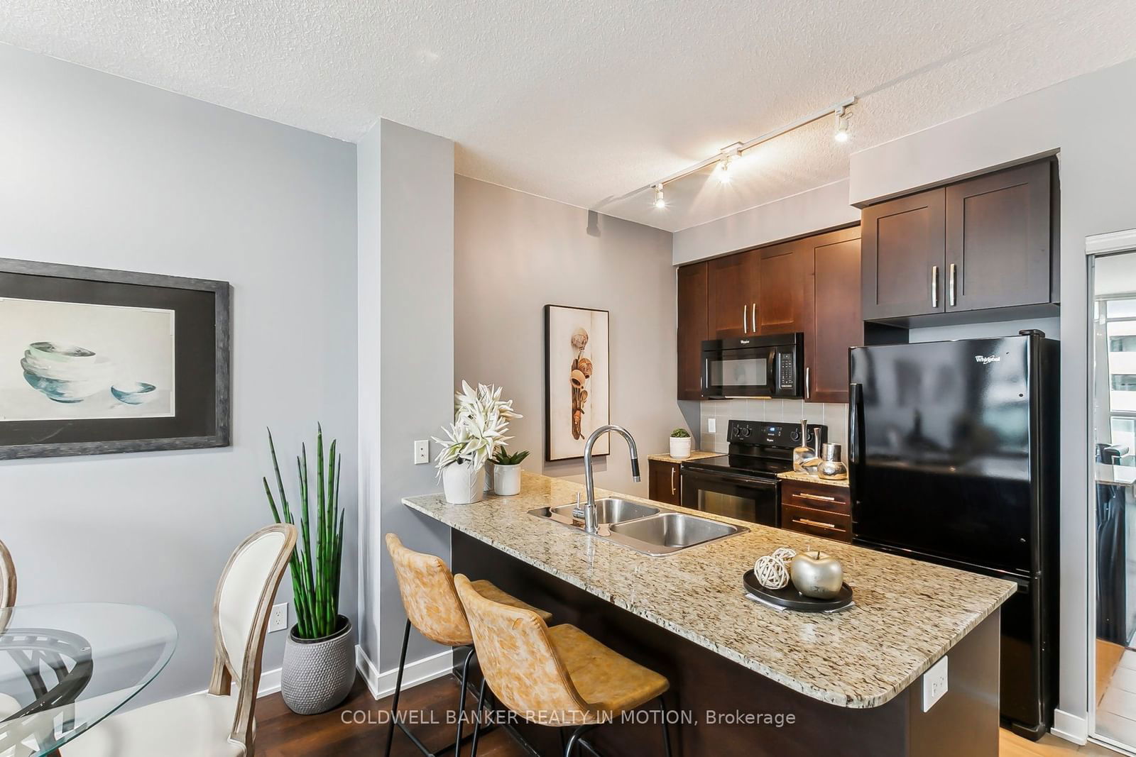 4070 Confederation Pkwy, unit 3010 for sale