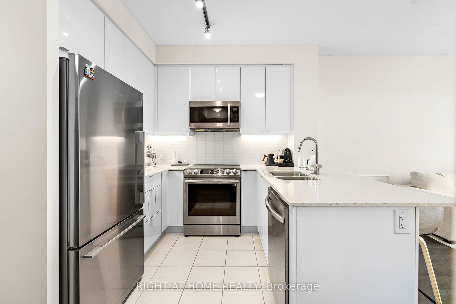 50 Thomas Riley Rd, unit 2008 for rent