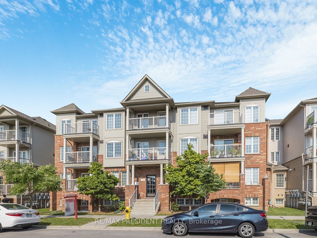 129 Isaac Devins Blvd, unit 1 for sale