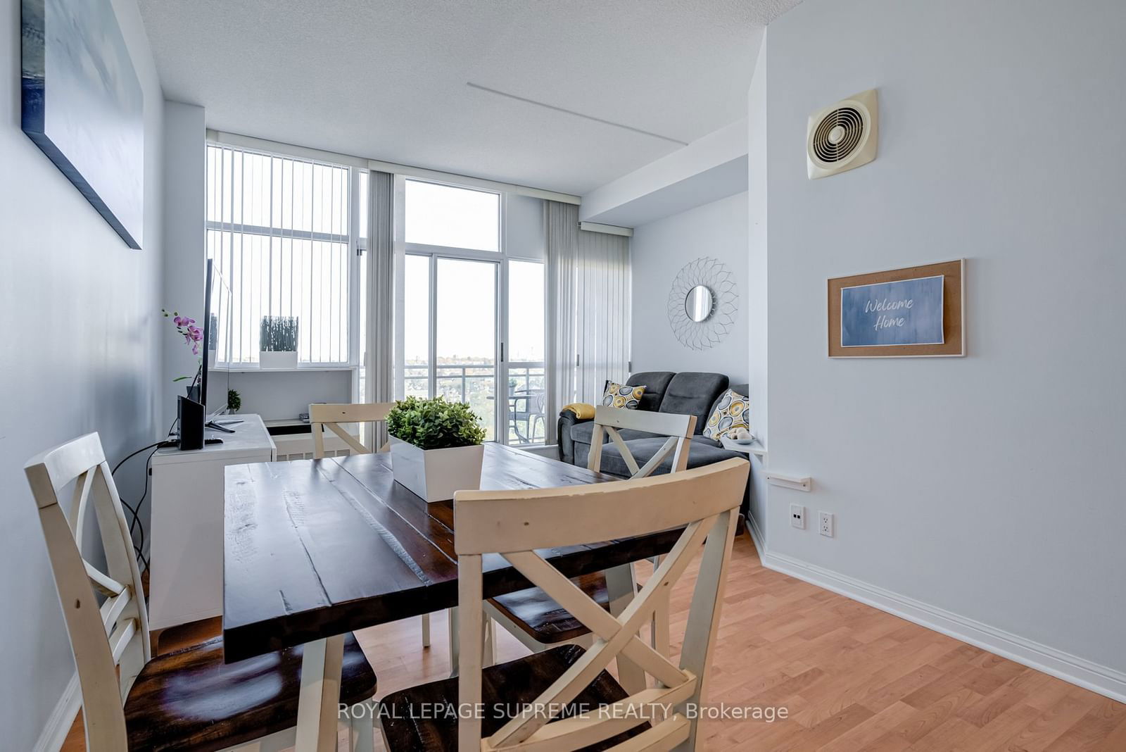 1600 Keele St, unit 1110 for sale