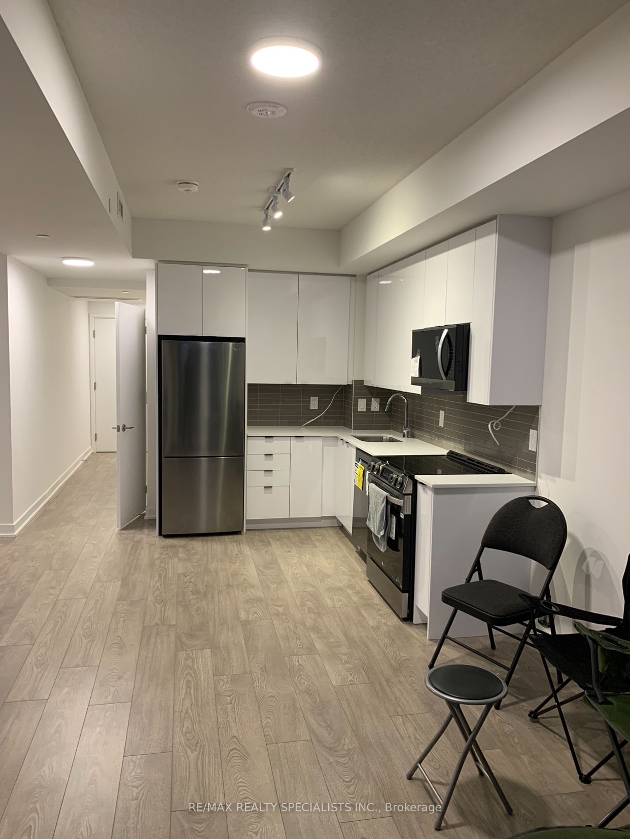 225 Malta Ave, unit 320 for rent