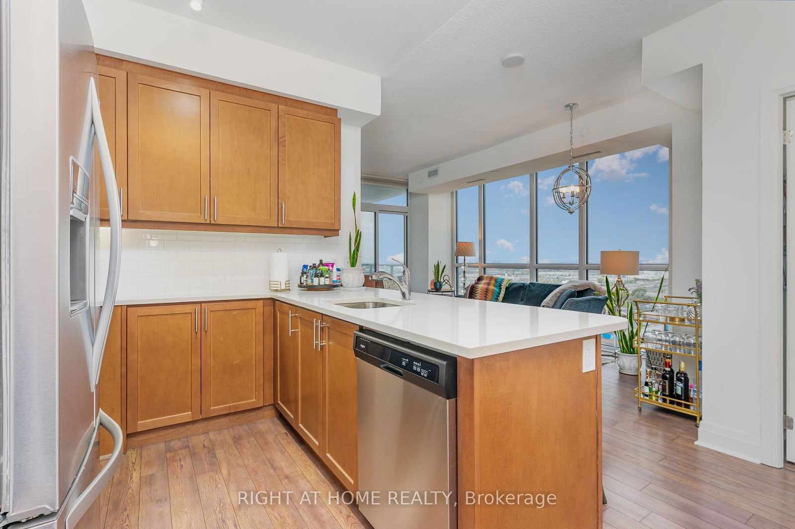 15 Zorra St, unit 1207 for sale