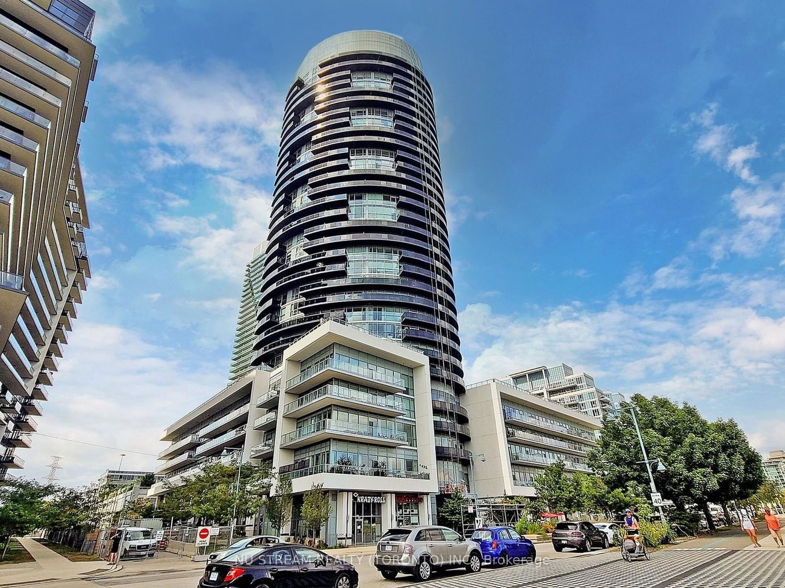 80 Marine Parade Dr, unit 2706 for rent