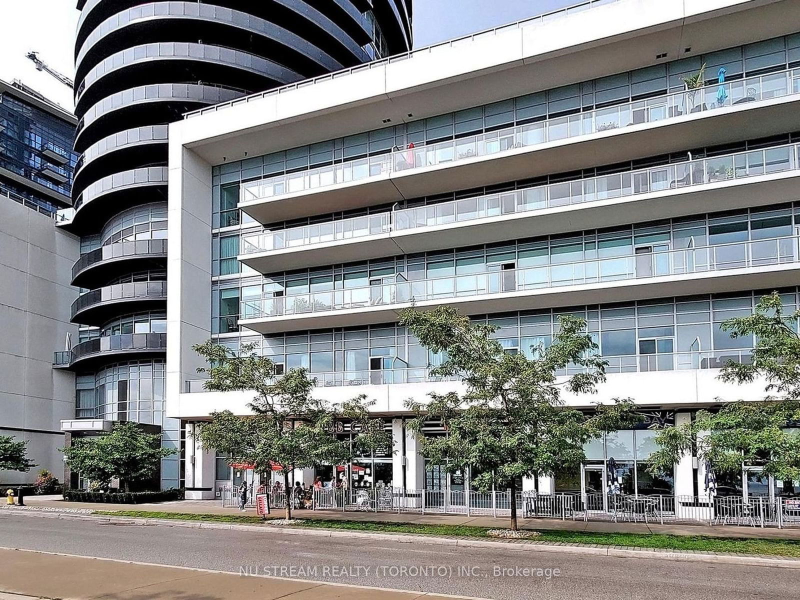 80 Marine Parade Dr, unit 2706 for rent