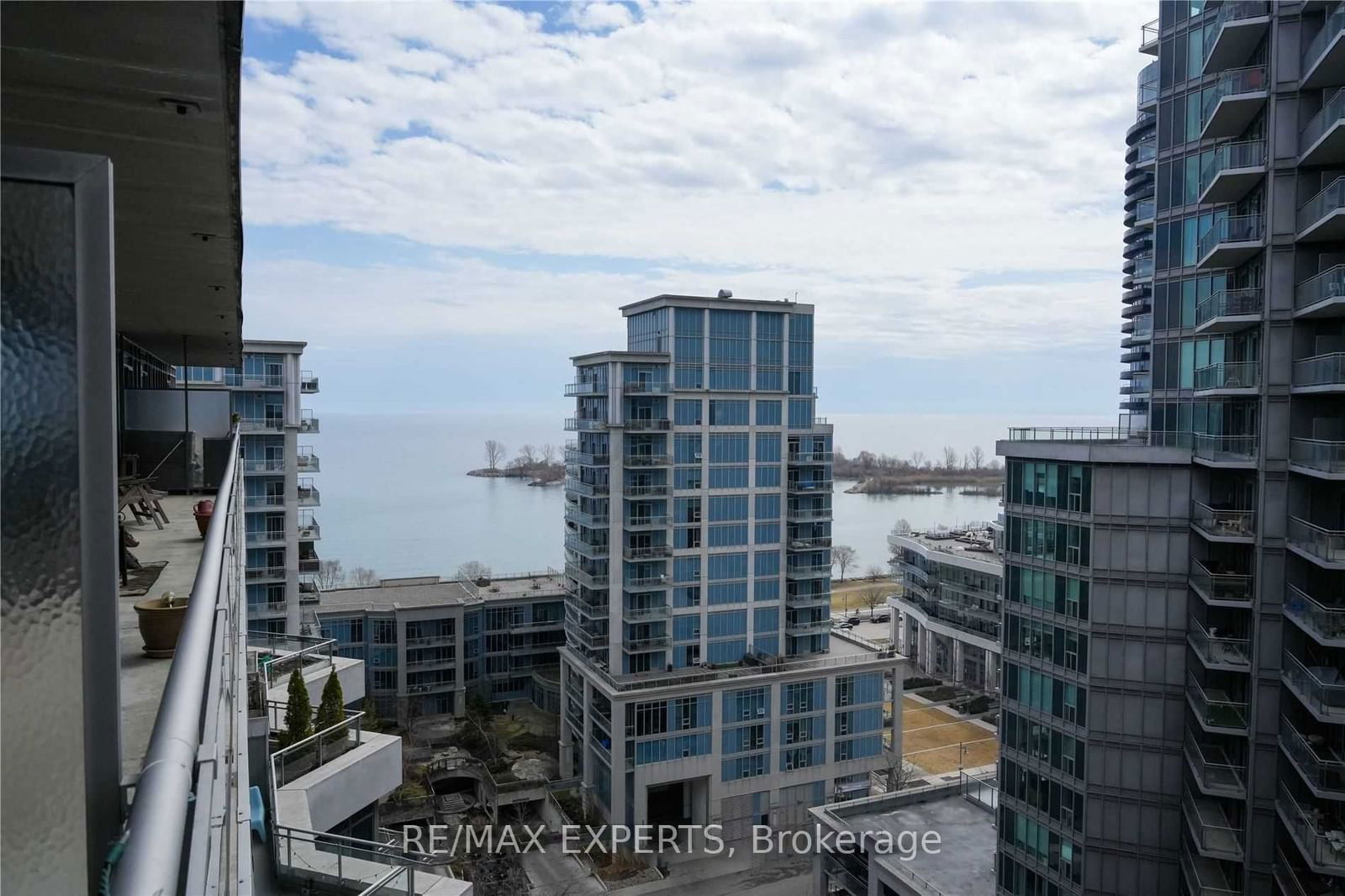 Voyager II at Waterview Condos, Etobicoke, Toronto