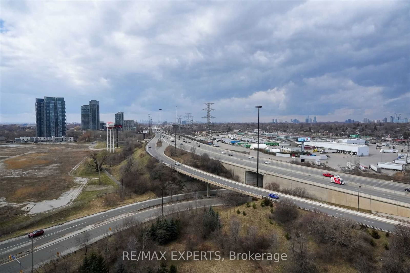 Voyager II at Waterview Condos, Etobicoke, Toronto