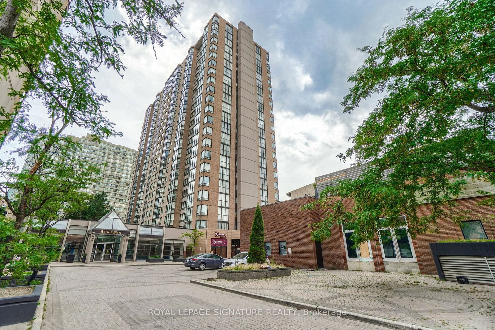 285 Enfield Pl, unit 610 for sale