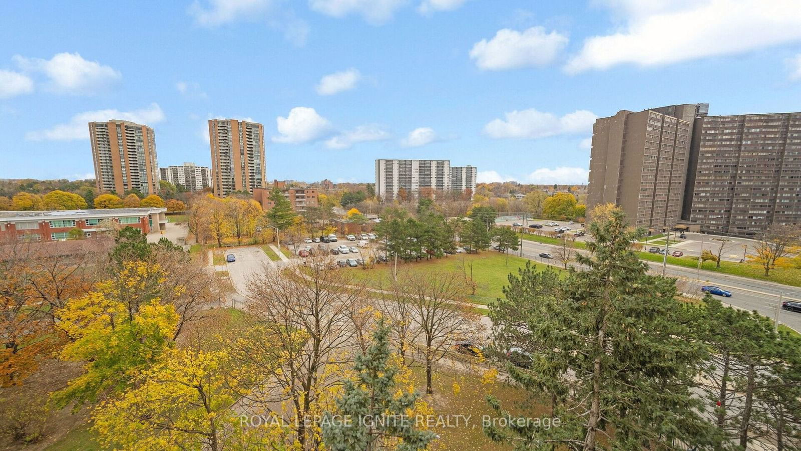 320 Dixon Rd, unit 810 for sale