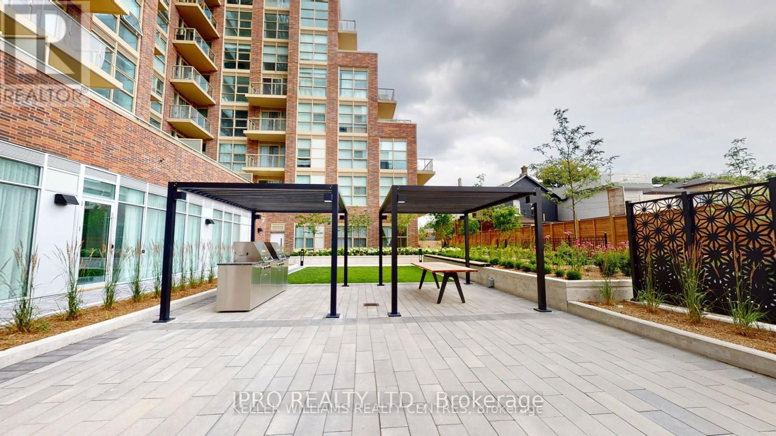 1787 St. Clair Ave W, unit 414 for rent