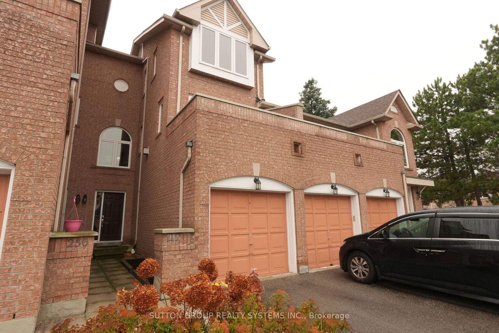 Sandalwood Townhomes, Mississauga, Toronto