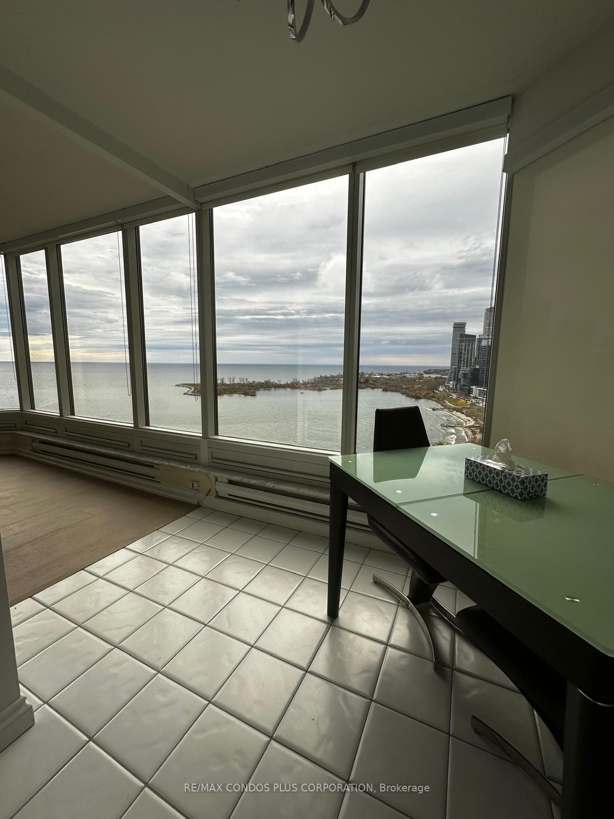 1 Palace Pier Crt, unit 2404 for rent