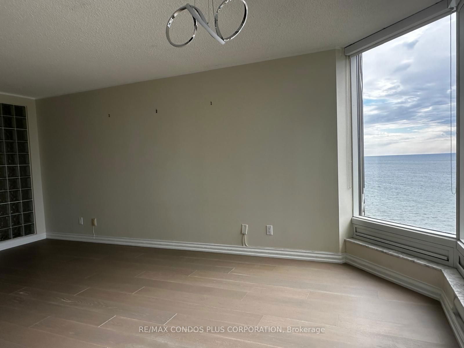 1 Palace Pier Crt, unit 2404 for rent