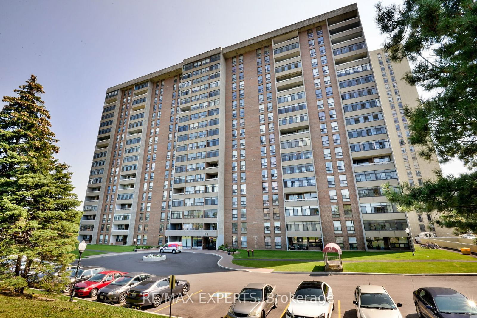 25 Kensington Rd, unit 1407 for sale