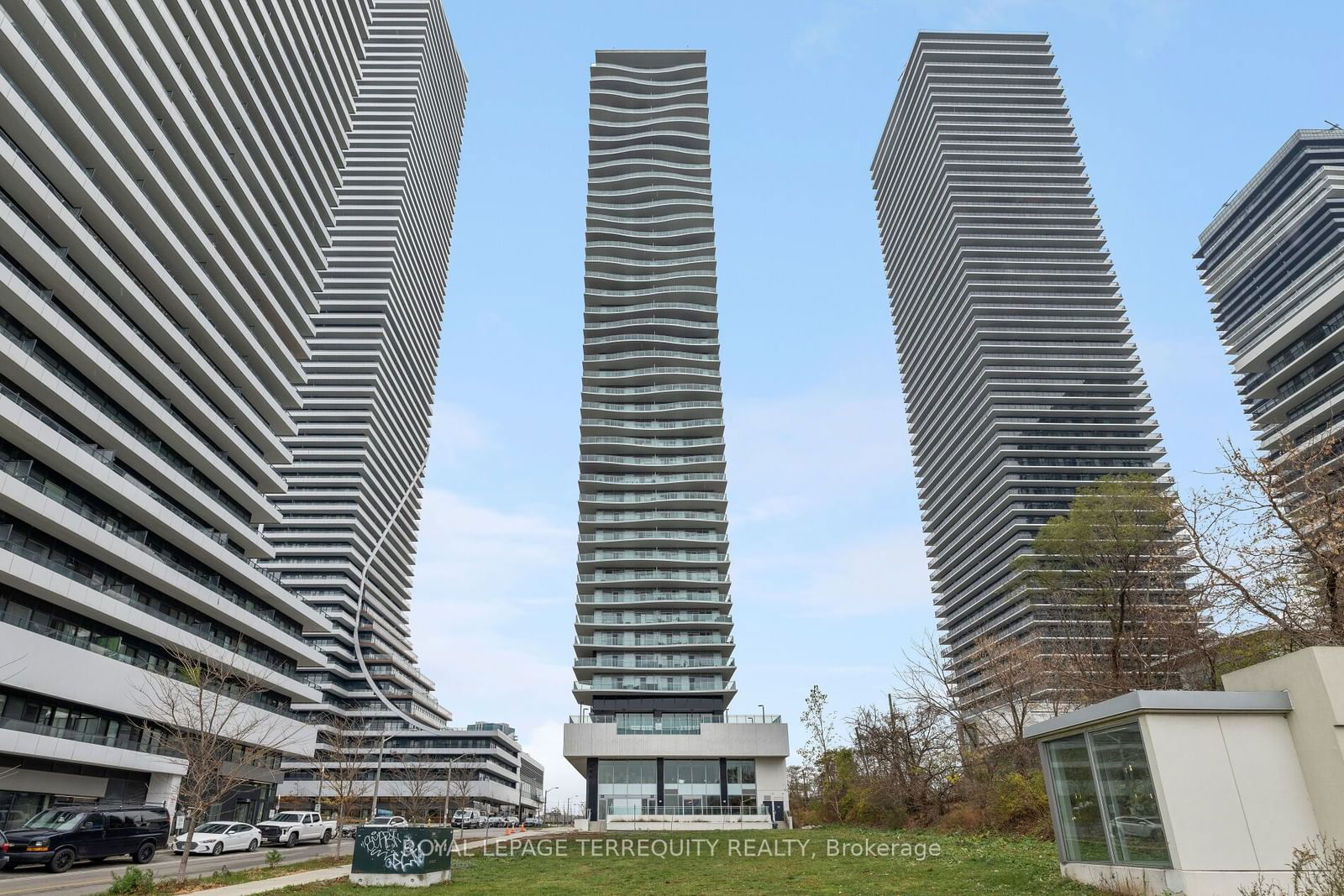 33 Shore Breeze Dr, unit 3401 for sale