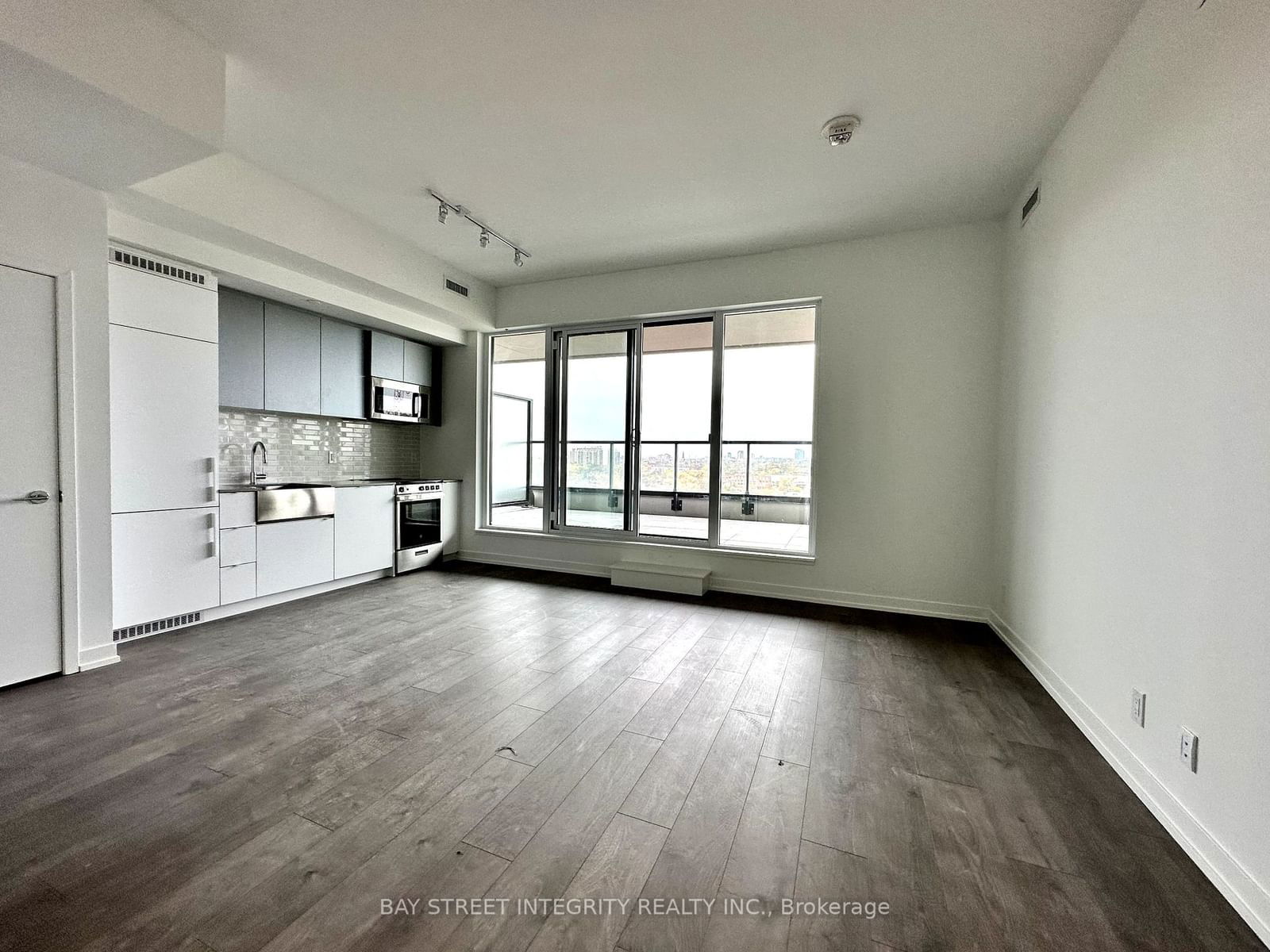 270 Dufferin St, unit 1018 for sale