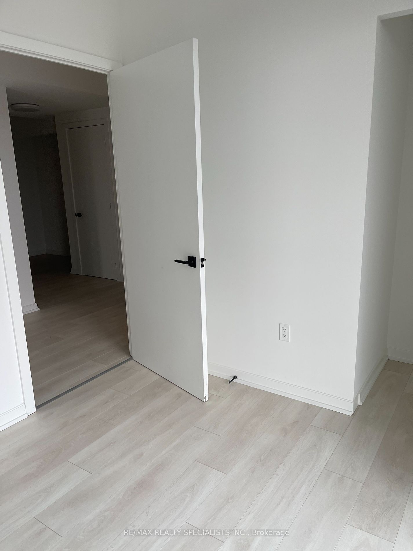 1285 Dupont St, unit 1308 for rent