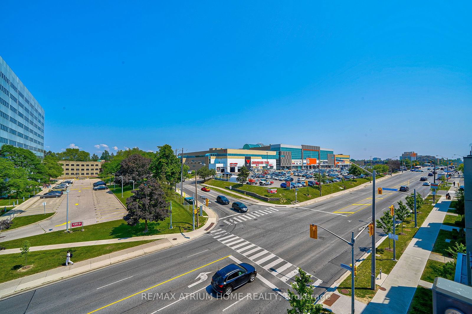 Midtowns On The Subway, North York, Toronto