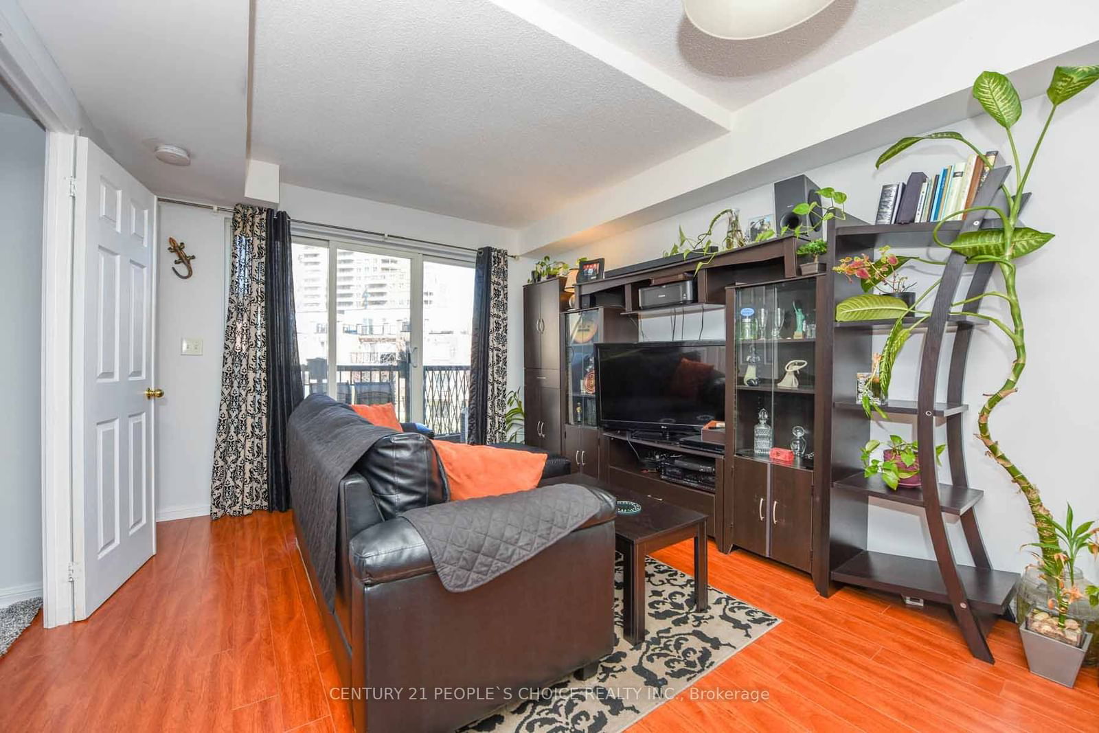 3033 Finch Ave W, unit 2045 for sale