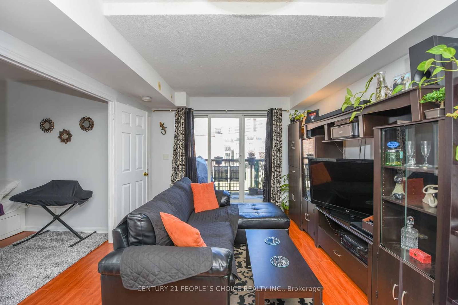 3033 Finch Ave W, unit 2045 for sale