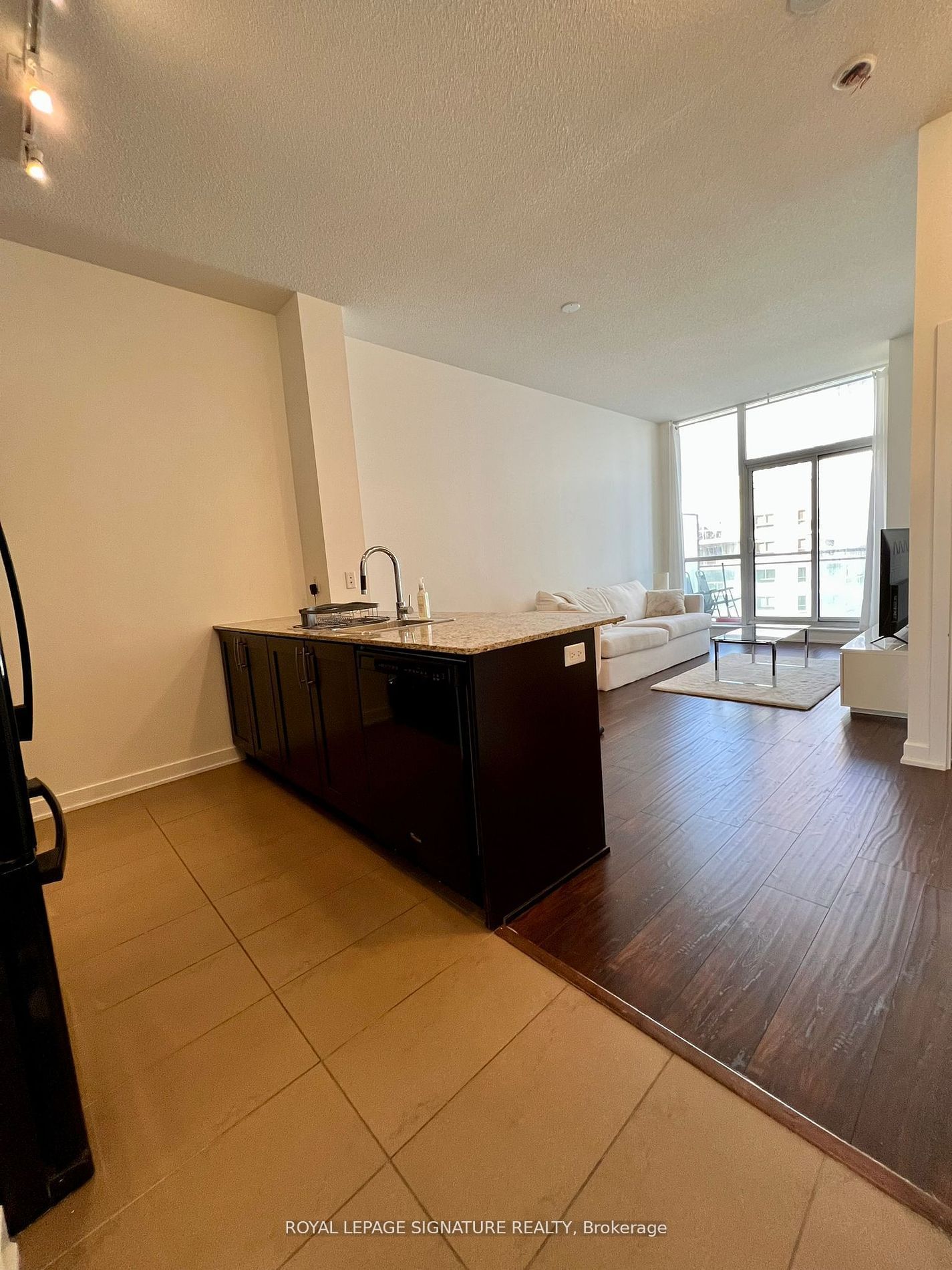 4070 Confederation Pkwy, unit 501 for rent