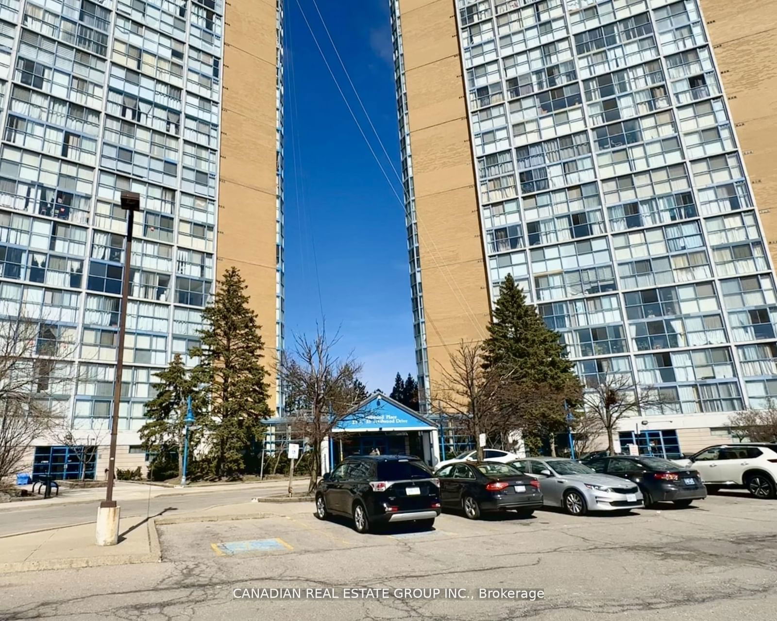 25 Trailwood Dr, unit 103 for sale