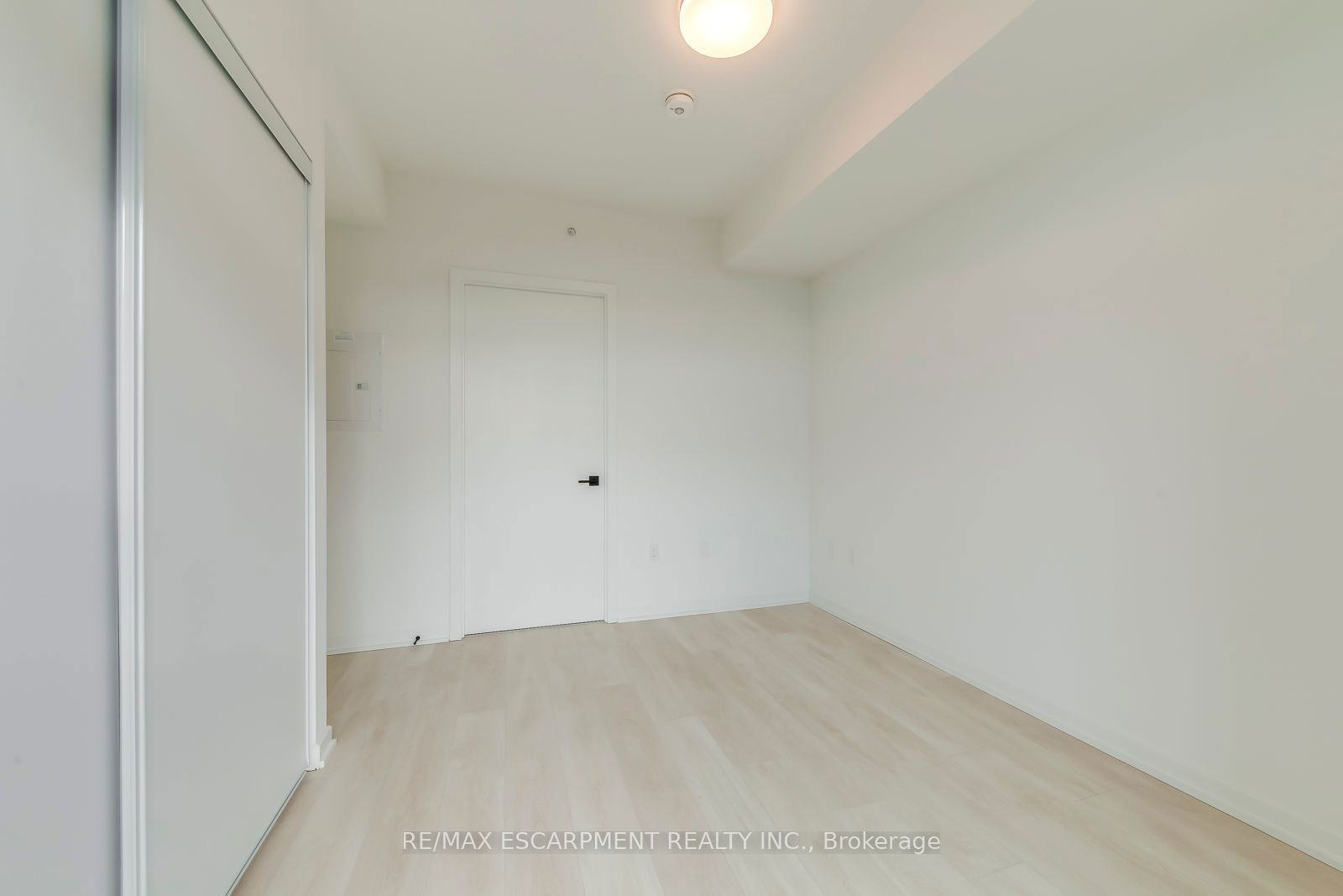 1285 Dupont St, unit 2501 for rent