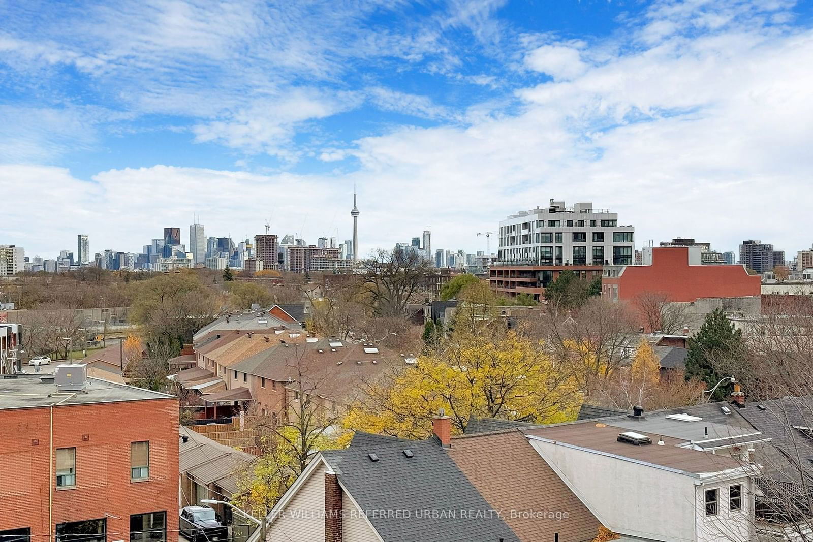 61 Heintzman St, unit 616 for rent