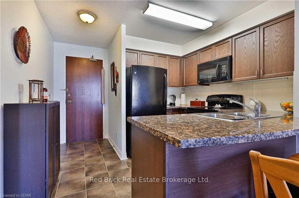 5 MICHAEL POWER Pl, unit 1909 for rent