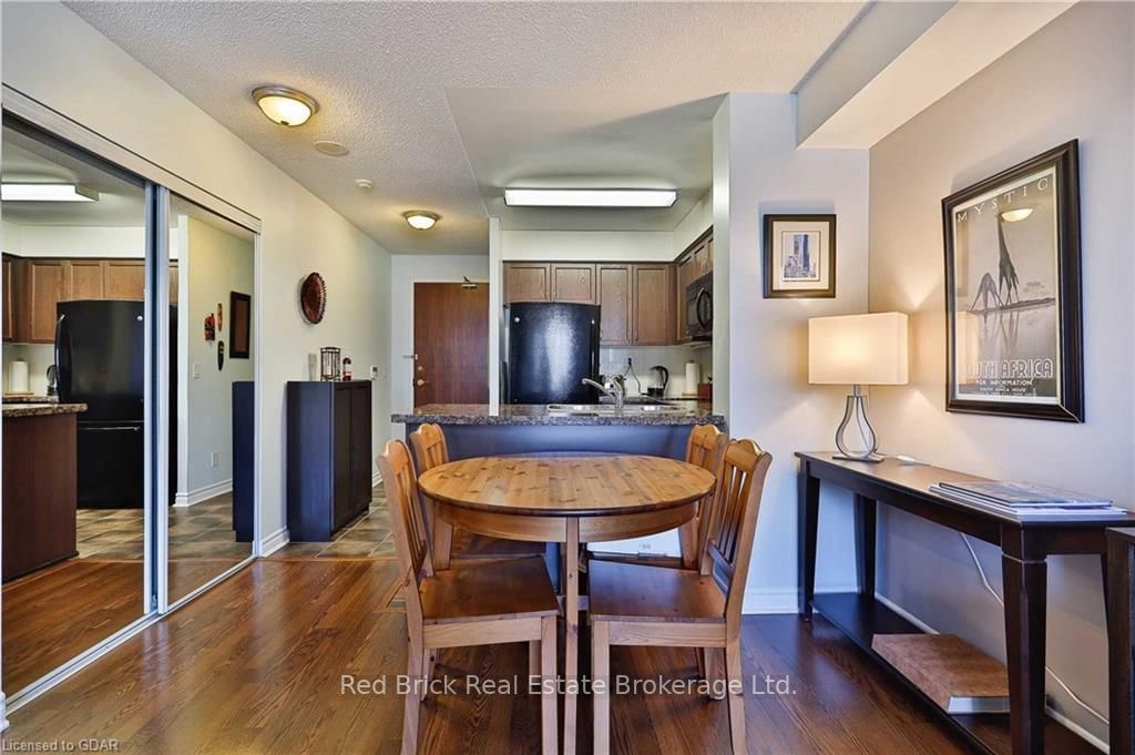 5 MICHAEL POWER Pl, unit 1909 for rent