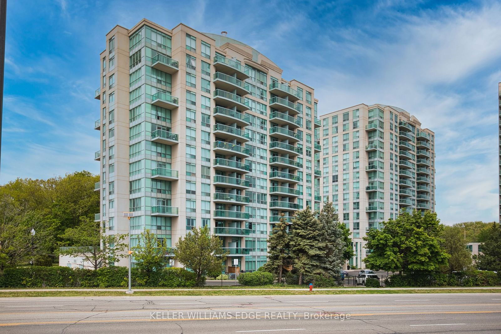 Parkway Place Condos, Mississauga, Toronto