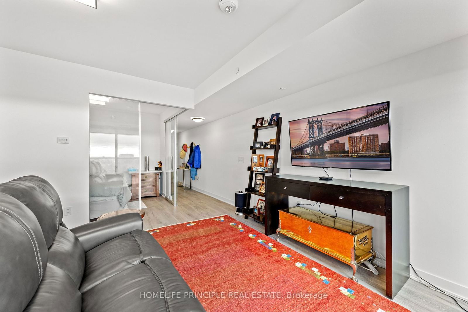 36 Zorra St, unit 530 for rent