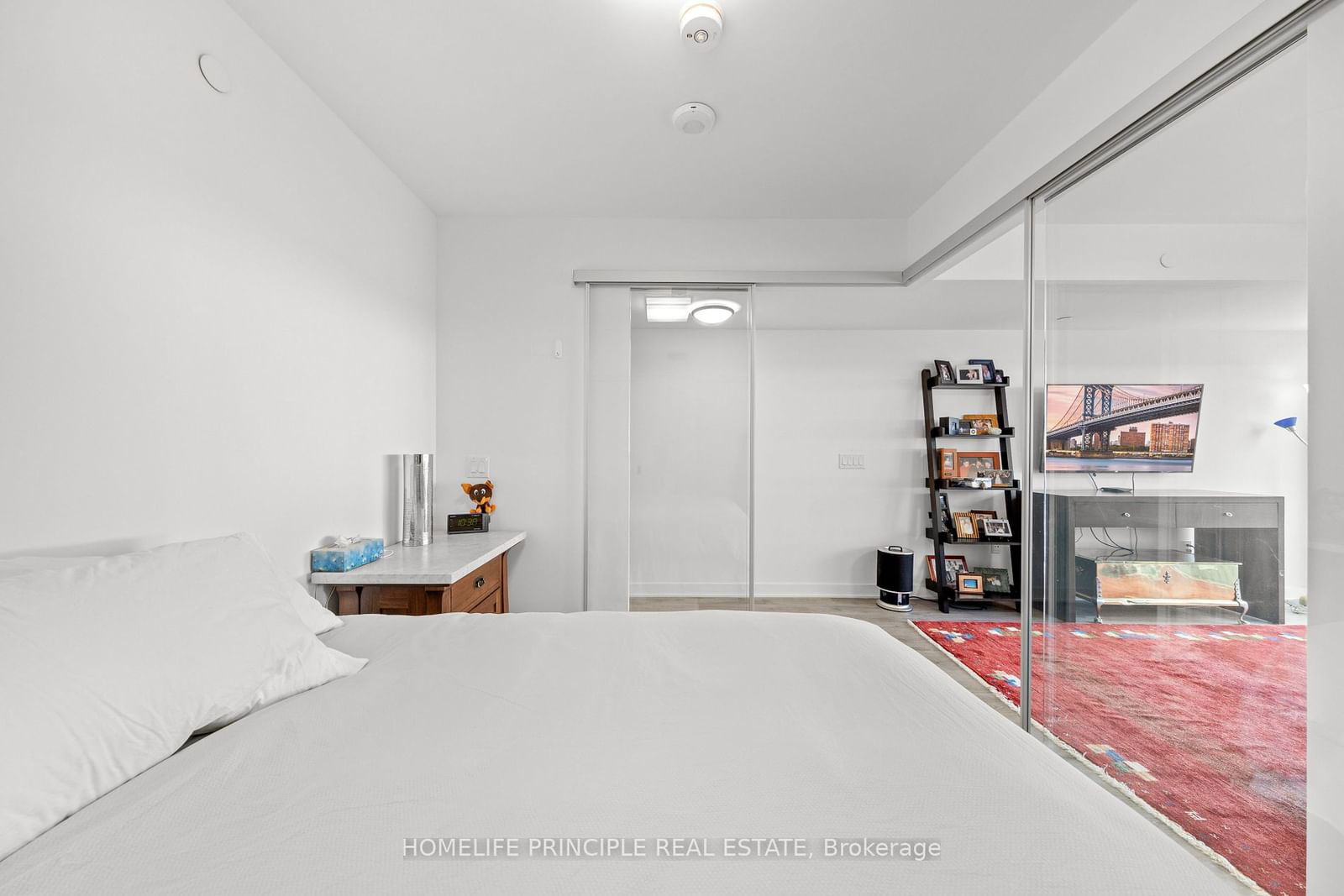 36 Zorra St, unit 530 for rent