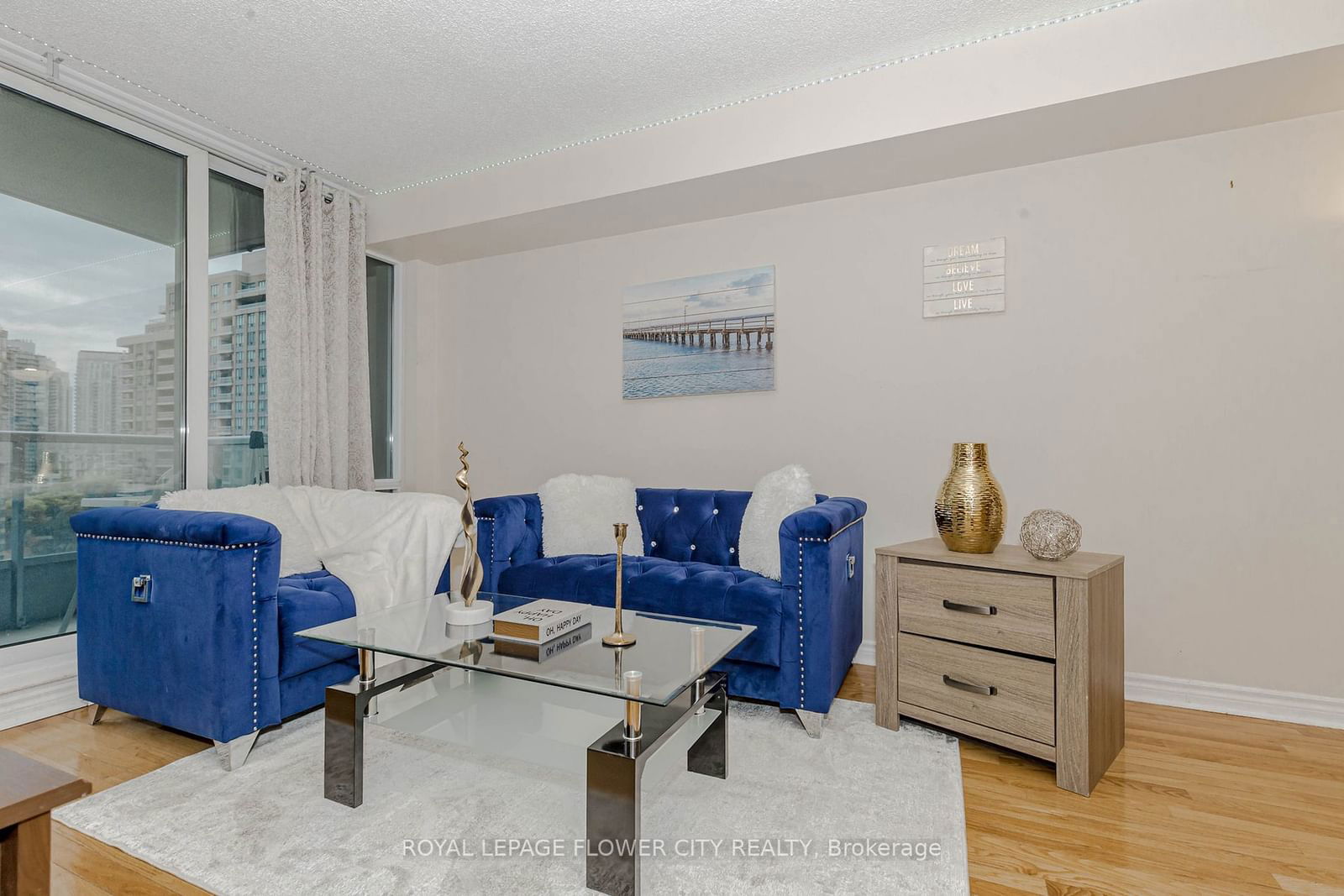 1 Elm Dr, unit 1607 for sale