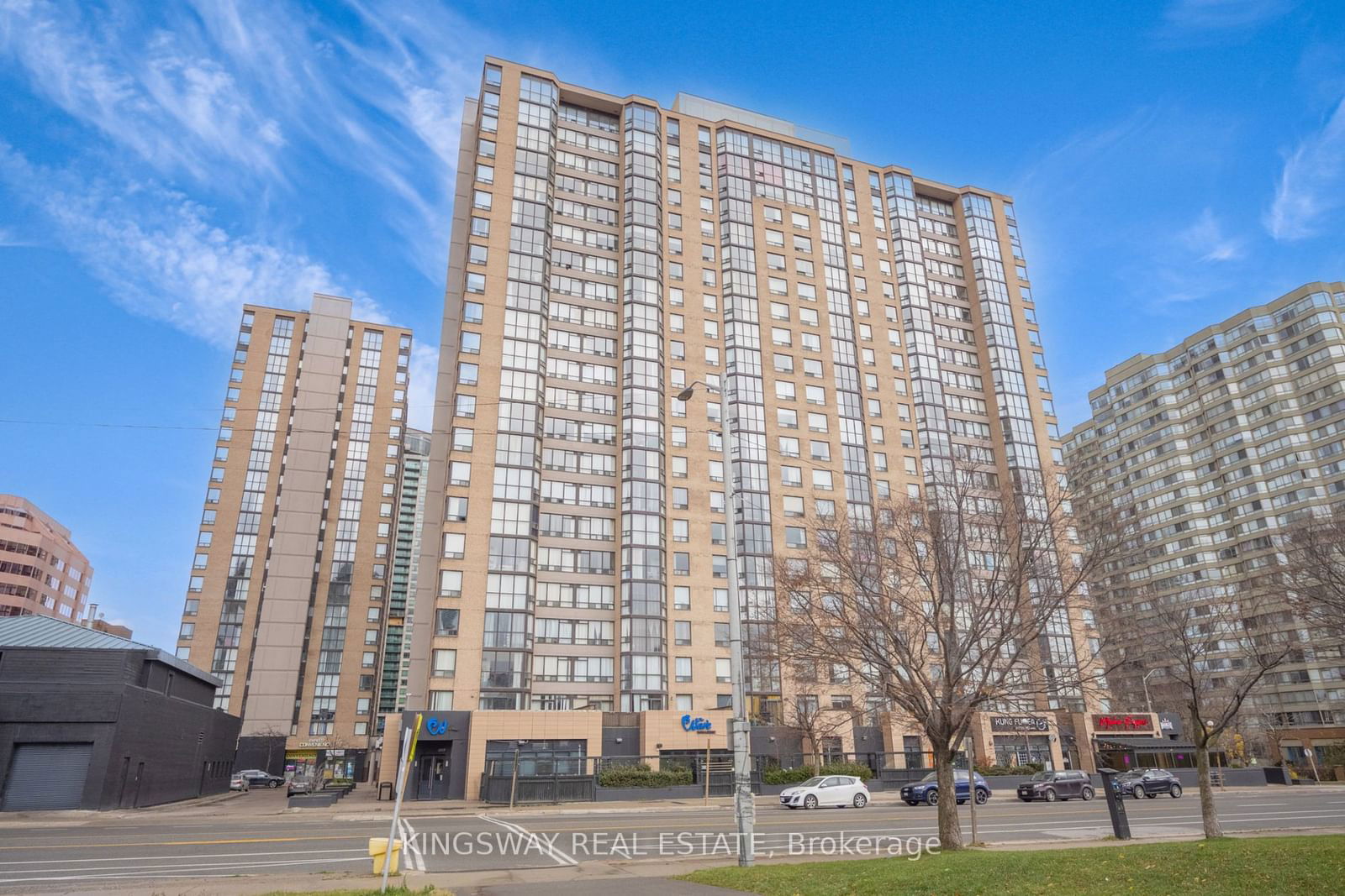 285 Enfield Pl, unit 2309 for sale