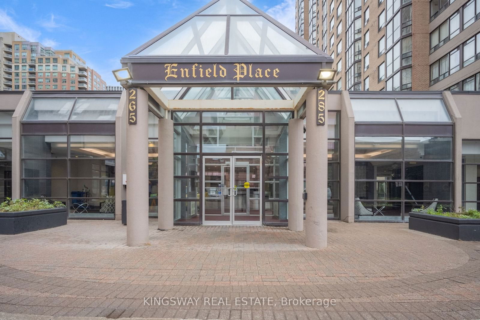 285 Enfield Pl, unit 2309 for sale