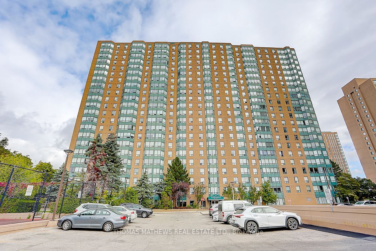 135 Hillcrest Ave, unit 2215 for sale