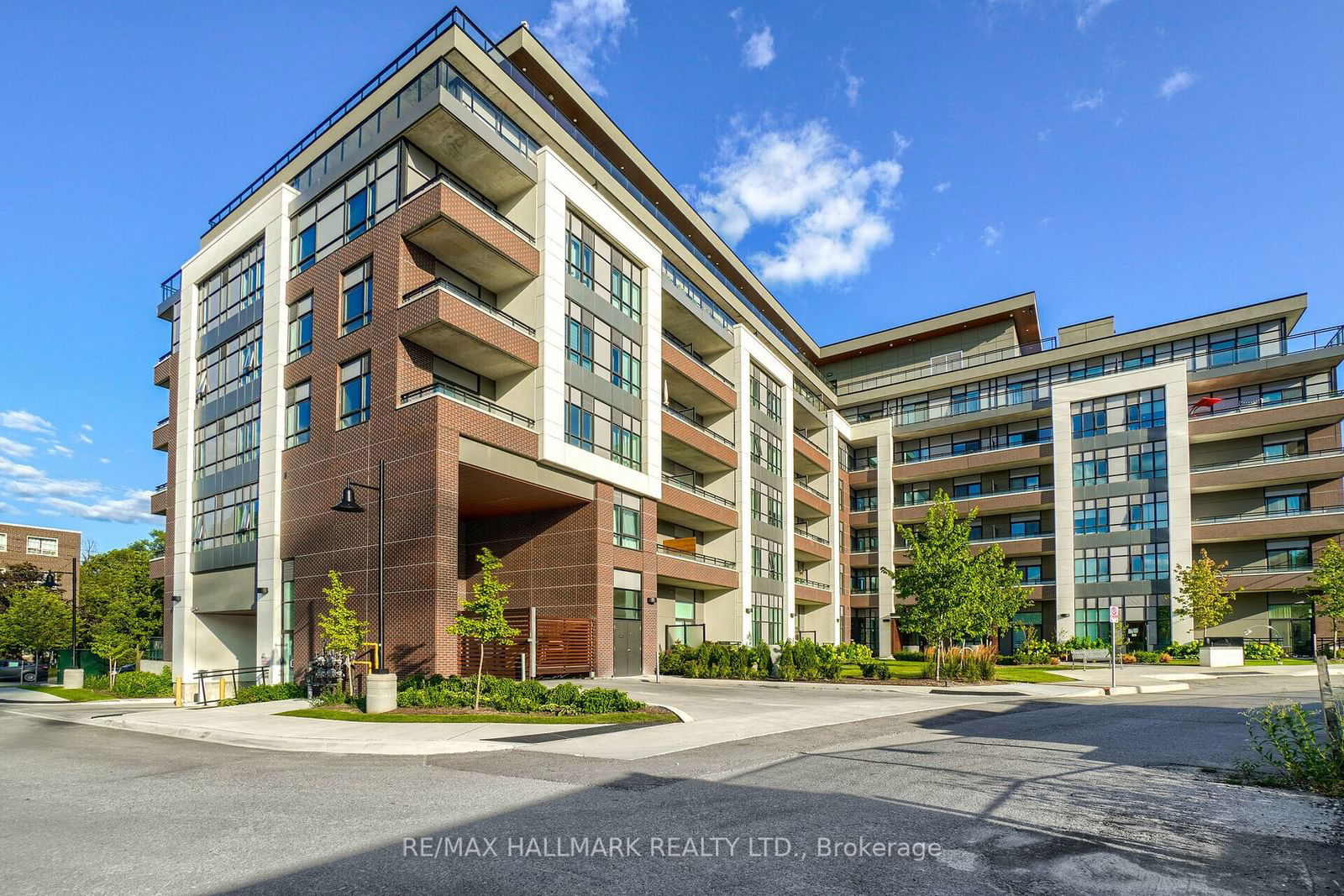 Backyard Neighbourhood Condos, Etobicoke, Toronto