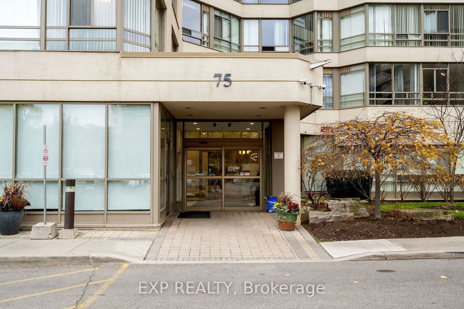 75 King St E, unit 706 for sale