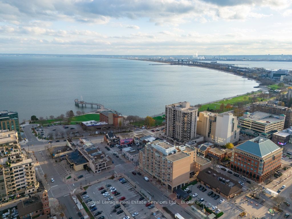 The Berkeley Condominiums, Burlington, Toronto