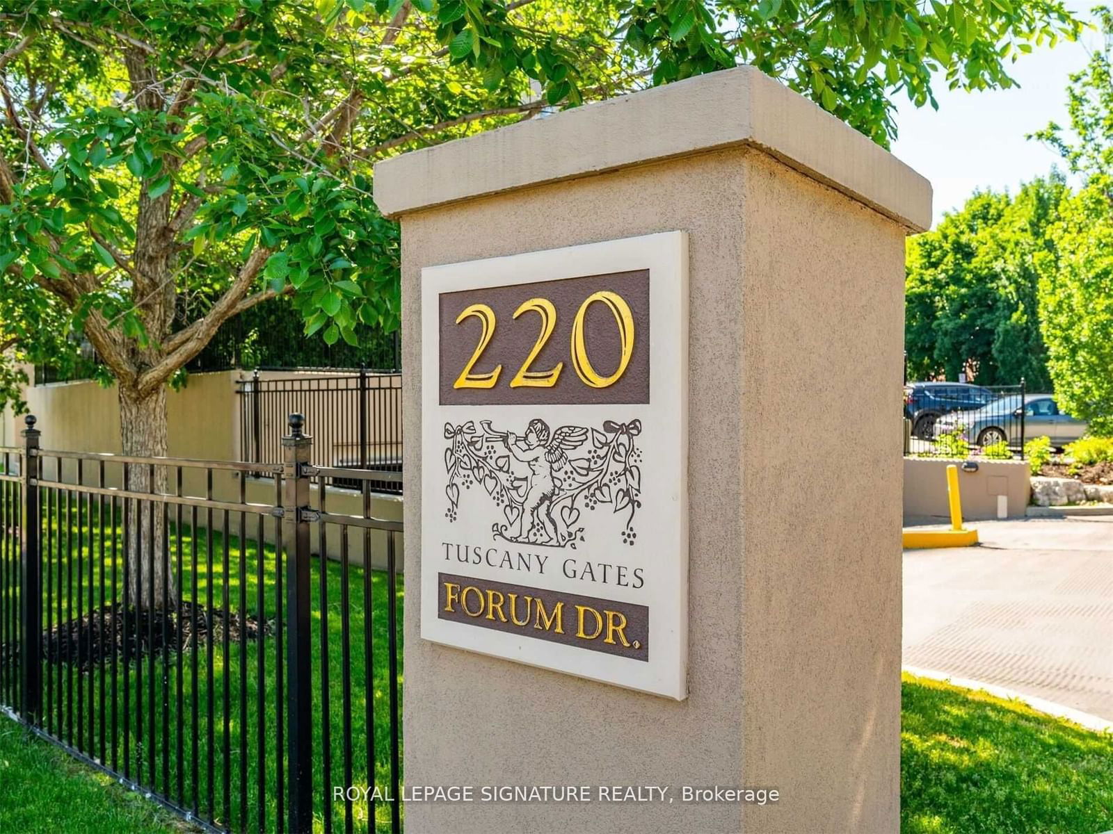 220 Forum Dr, unit 311 for rent