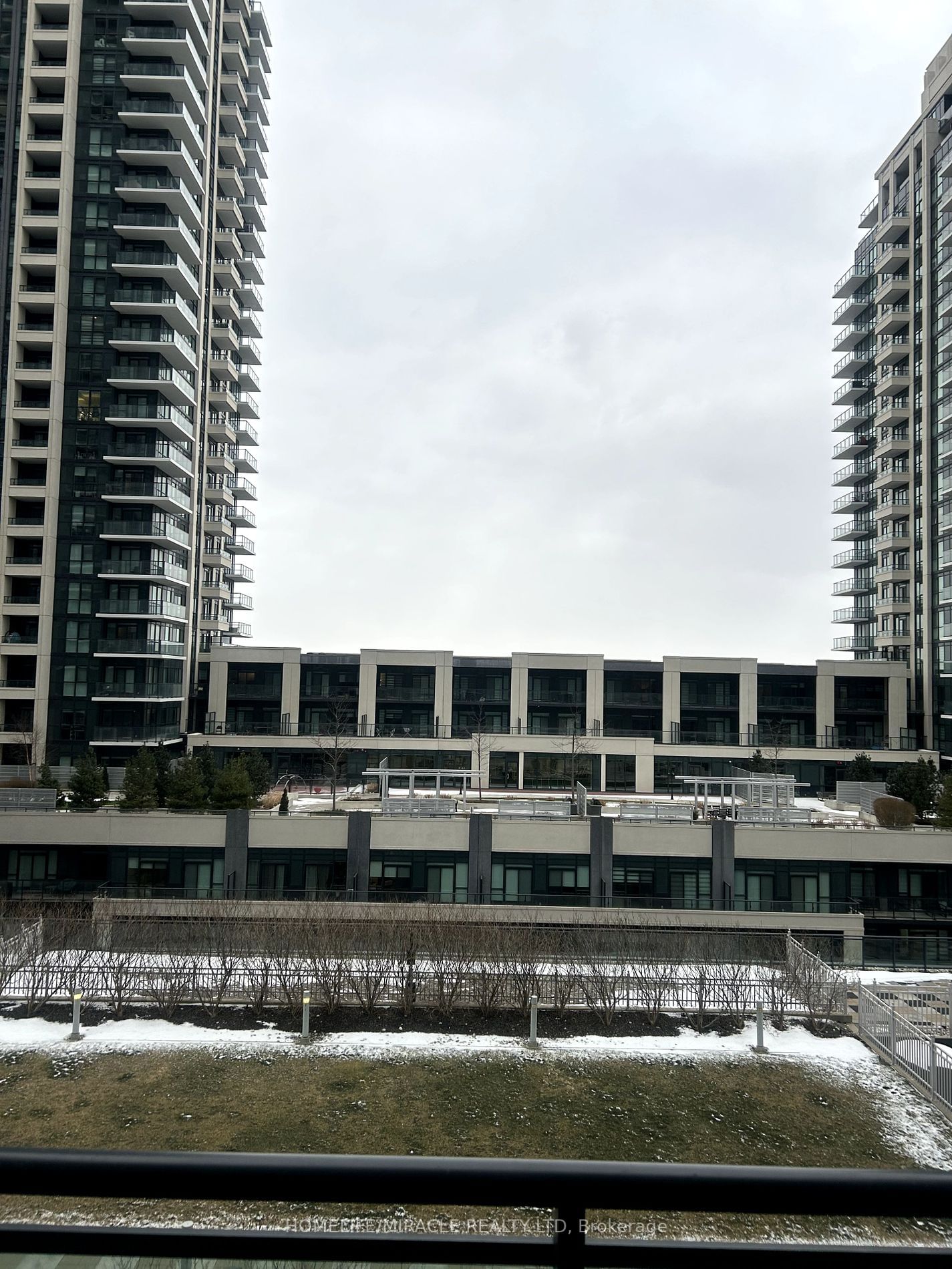 4070 Confederation Pkwy, unit 615 for rent