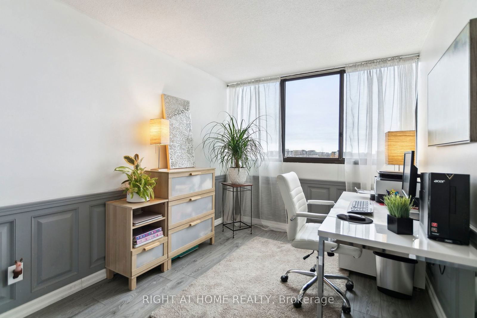 1333 Bloor St, unit 901 for sale