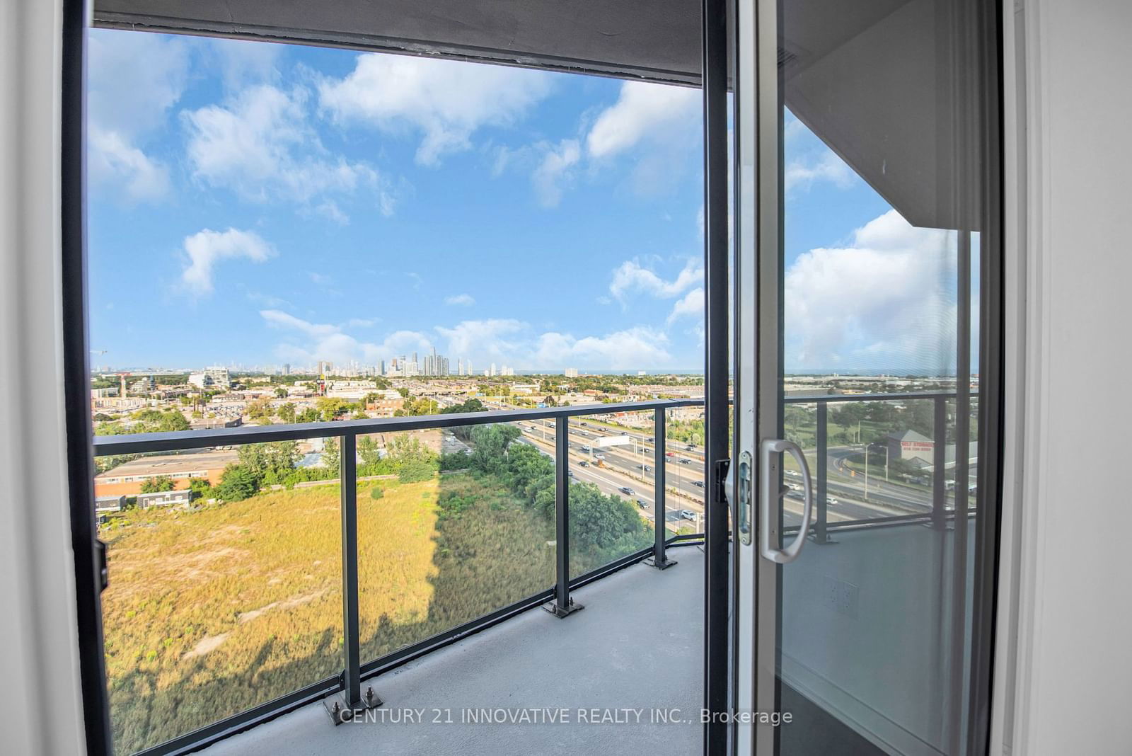 36 Zorra St, unit 1104 for rent