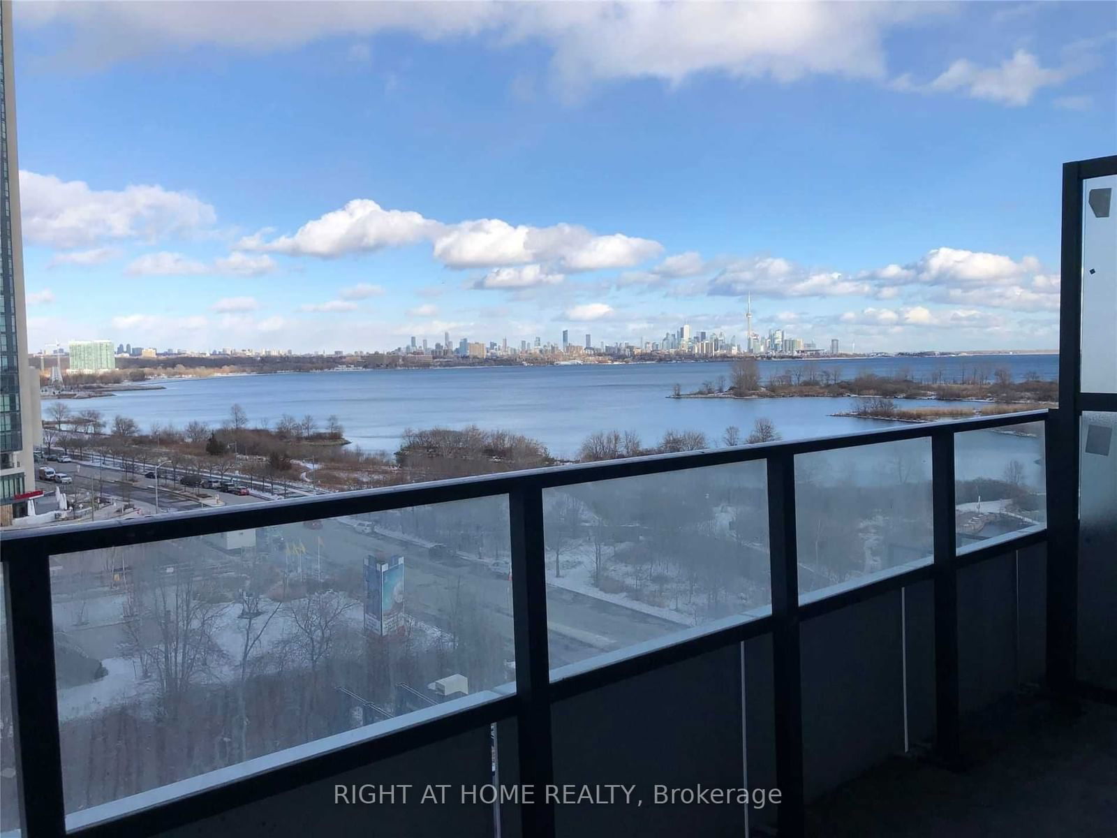 20 Shore Breeze Dr, unit 605 for rent