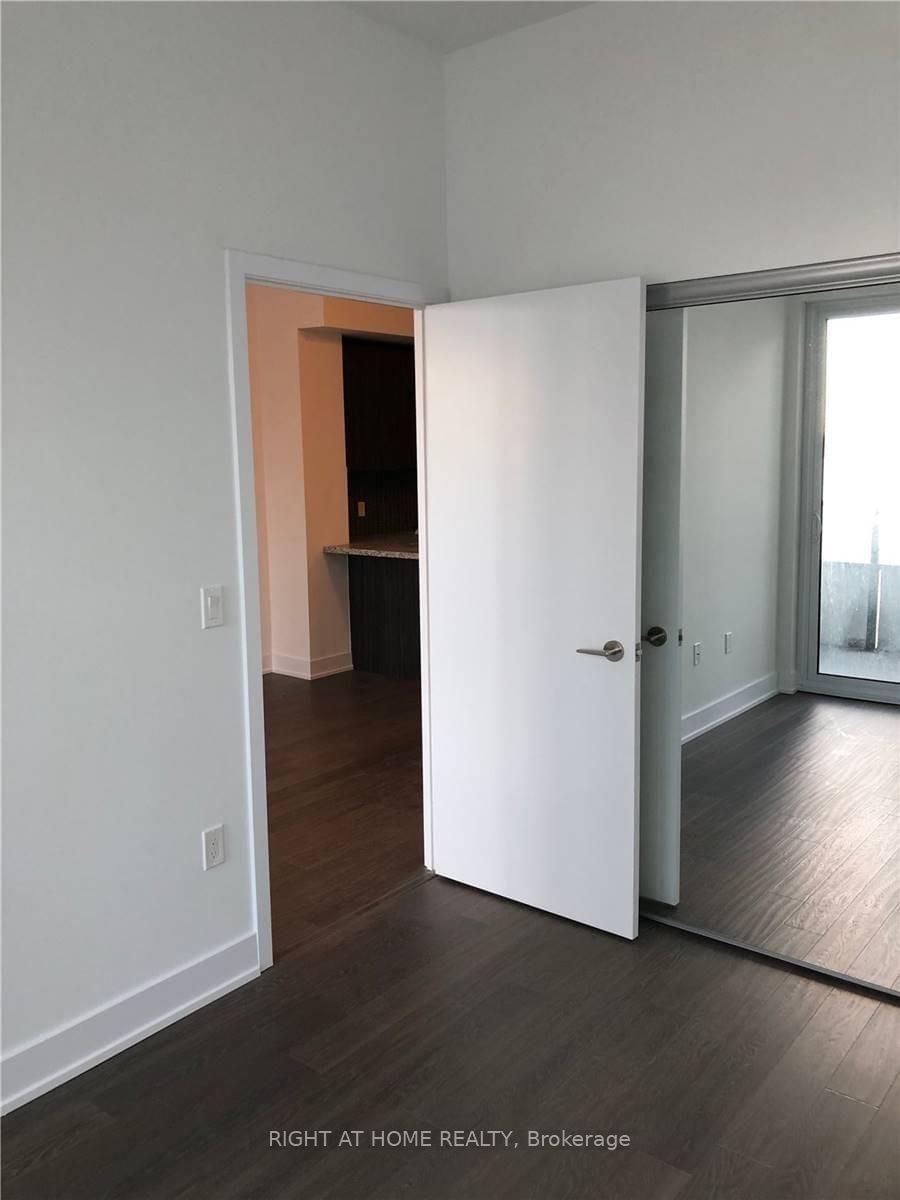 20 Shore Breeze Dr, unit 605 for rent